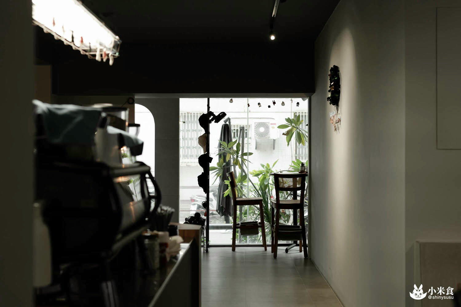 Celaffee Cafe|布丁與開心果提拉米蘇是必點!2025台中咖啡廳推薦,勤美誠品,向上市場美食 - 第10張圖