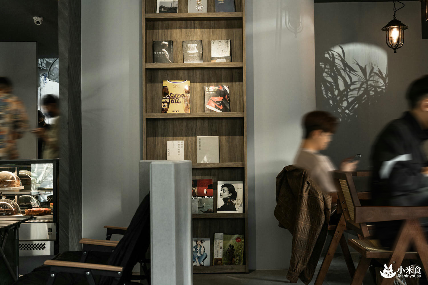 Celaffee Cafe|布丁與開心果提拉米蘇是必點!2025台中咖啡廳推薦,勤美誠品,向上市場美食 - 第12張圖