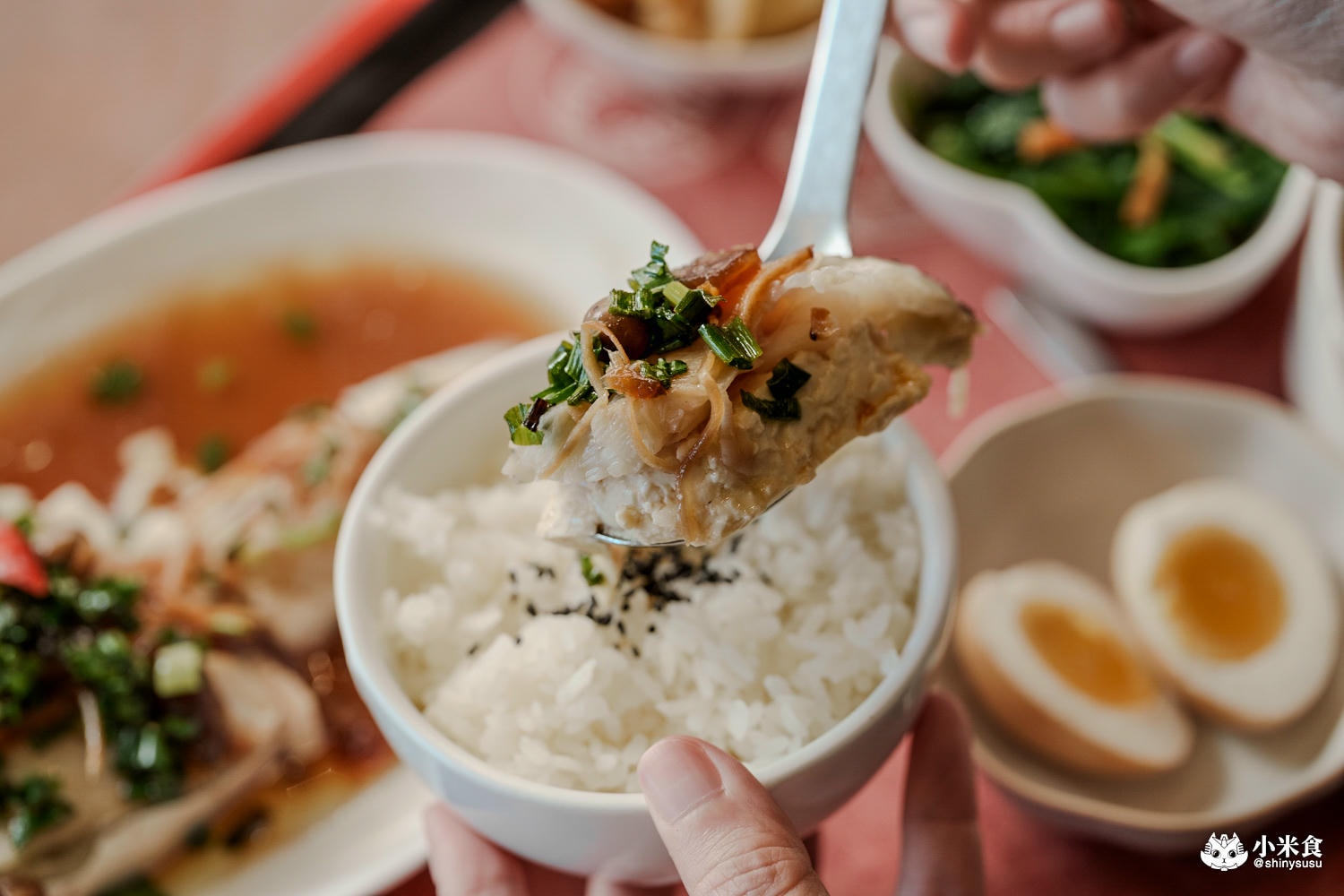 有春茶館-大墩店｜必吃椒鹽燒肉、蜜糖粳粽冰和古早味手路菜，台中公益路美食推薦