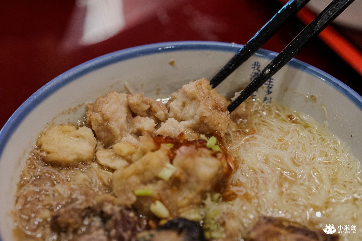 有春茶館-大墩店｜必吃椒鹽燒肉、蜜糖粳粽冰和古早味手路菜，台中公益路美食推薦
