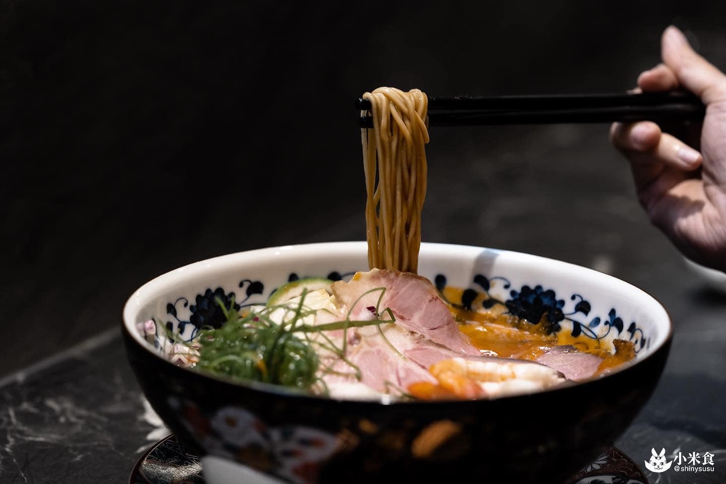 麵屋海鳴|與蝦蝦翻滾。會漸進式上癮的鮮醇好湯|台中拉麵推薦+1|火車站美食 - 第7張圖