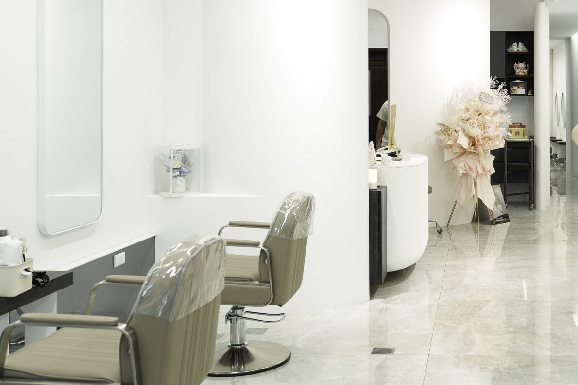 BAKER Hair Salon|2024流行髮色,增強運勢的秘訣就是換個新髮型!豐原染髮、燙髮推薦|預約制髮廊美髮沙龍 - 第6張圖
