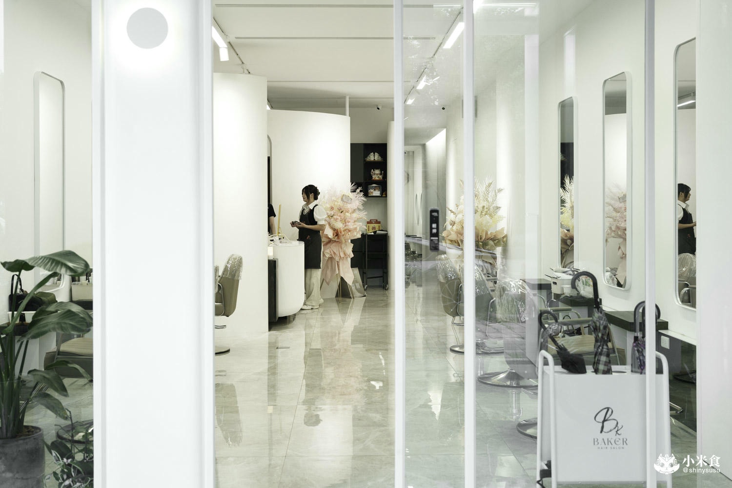 BAKER Hair Salon|2024流行髮色,增強運勢的秘訣就是換個新髮型!豐原染髮、燙髮推薦|預約制髮廊美髮沙龍 - 第5張圖