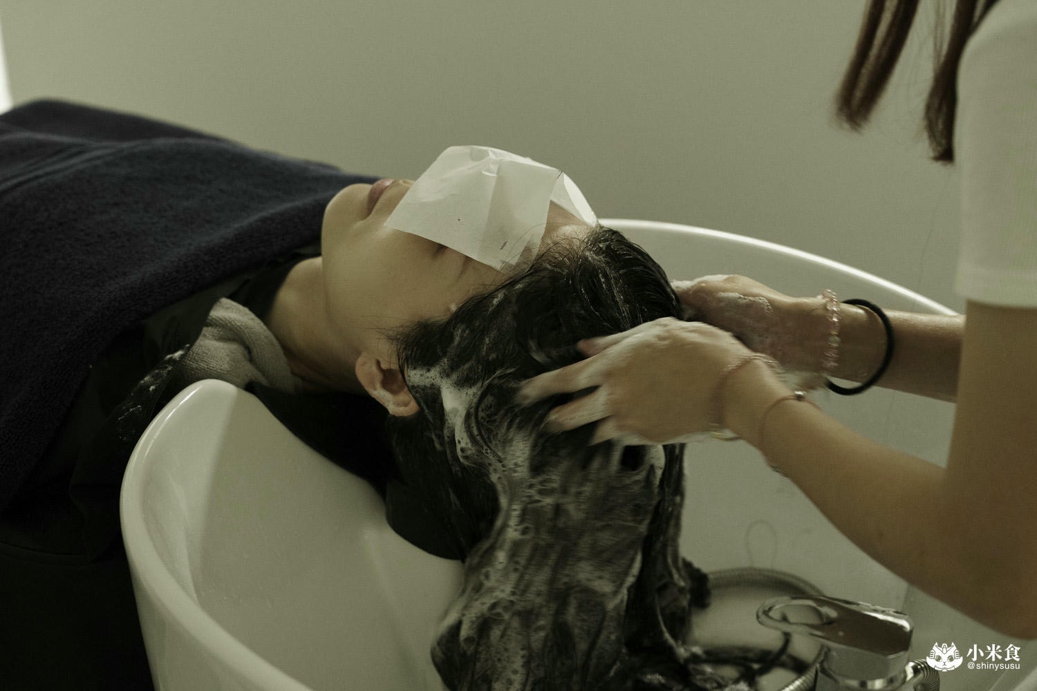 BAKER Hair Salon|2024流行髮色,增強運勢的秘訣就是換個新髮型!豐原染髮、燙髮推薦|預約制髮廊美髮沙龍 - 第31張圖