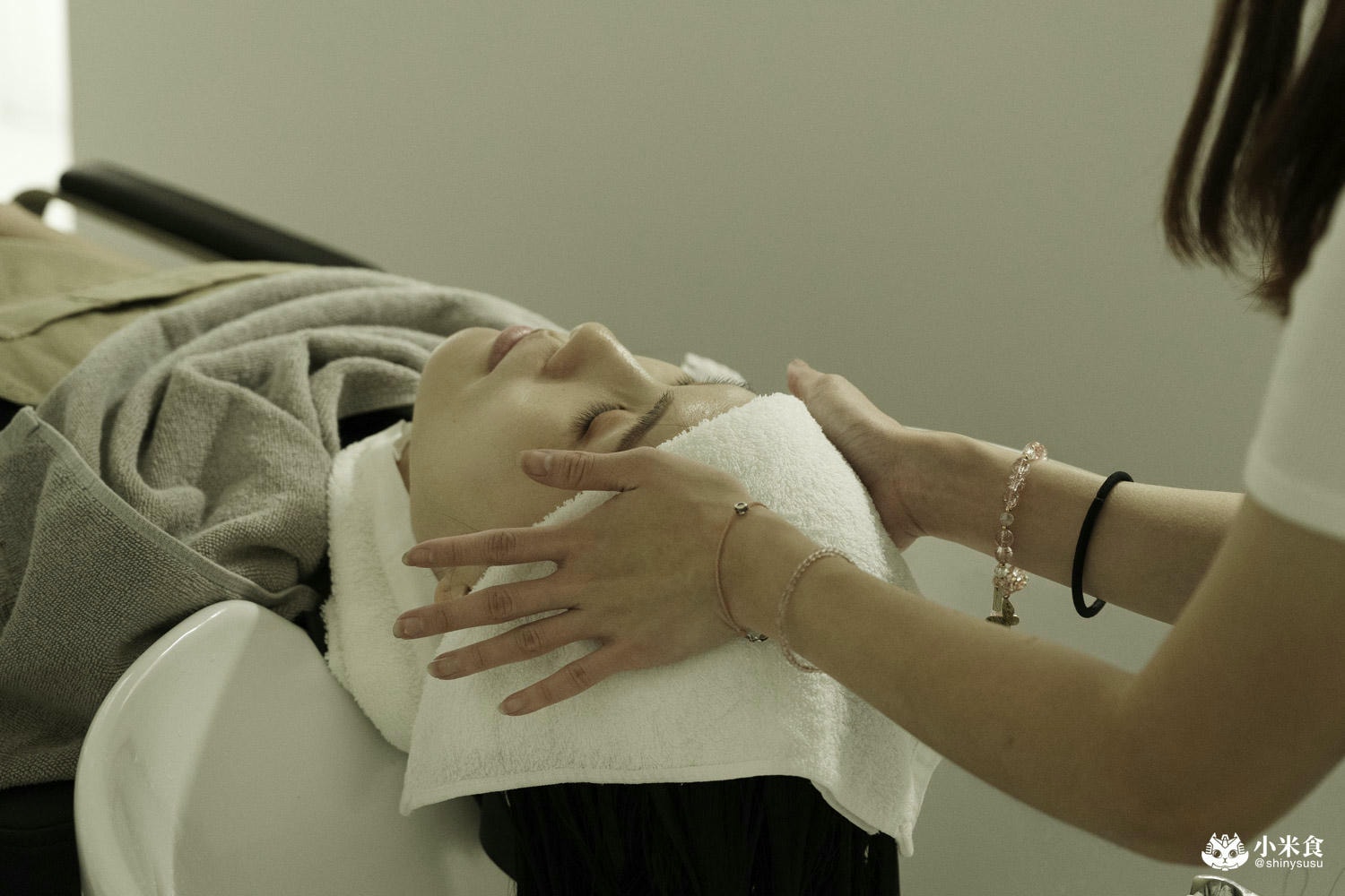 BAKER Hair Salon|2024流行髮色,增強運勢的秘訣就是換個新髮型!豐原染髮、燙髮推薦|預約制髮廊美髮沙龍 - 第40張圖