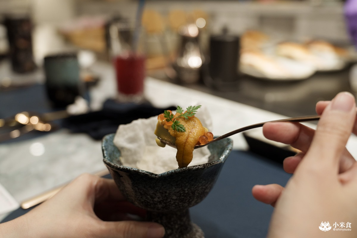 明水然樂鐵板燒 大魯閣新時代|極難訂的無菜單料理推薦,1600元起享生猛活龍蝦與日本A5和牛 - 第50張圖