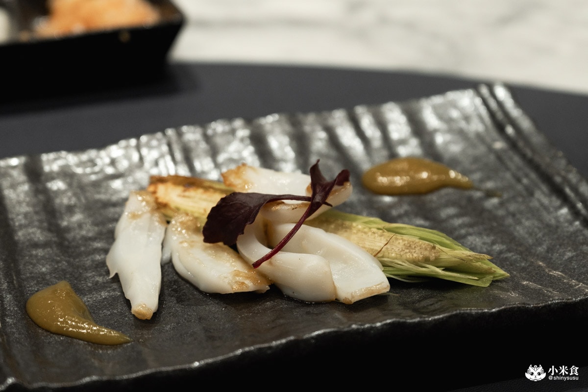 明水然樂鐵板燒 大魯閣新時代|極難訂的無菜單料理推薦,1600元起享生猛活龍蝦與日本A5和牛 - 第54張圖