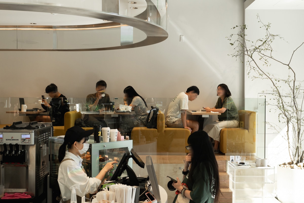 CAFEIN台中機捷店新開幕|Cafe!n硬咖啡悄悄進駐北屯|2025北屯咖啡廳推薦 - 第13張圖