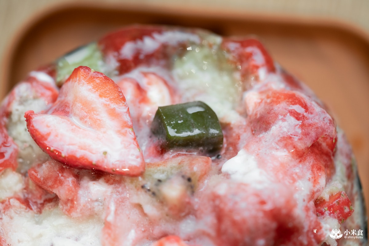 台中市霧峰區古辰希子GCCZ 日式刨冰 光復新村店｜2024台中景點推薦，草莓季甜點