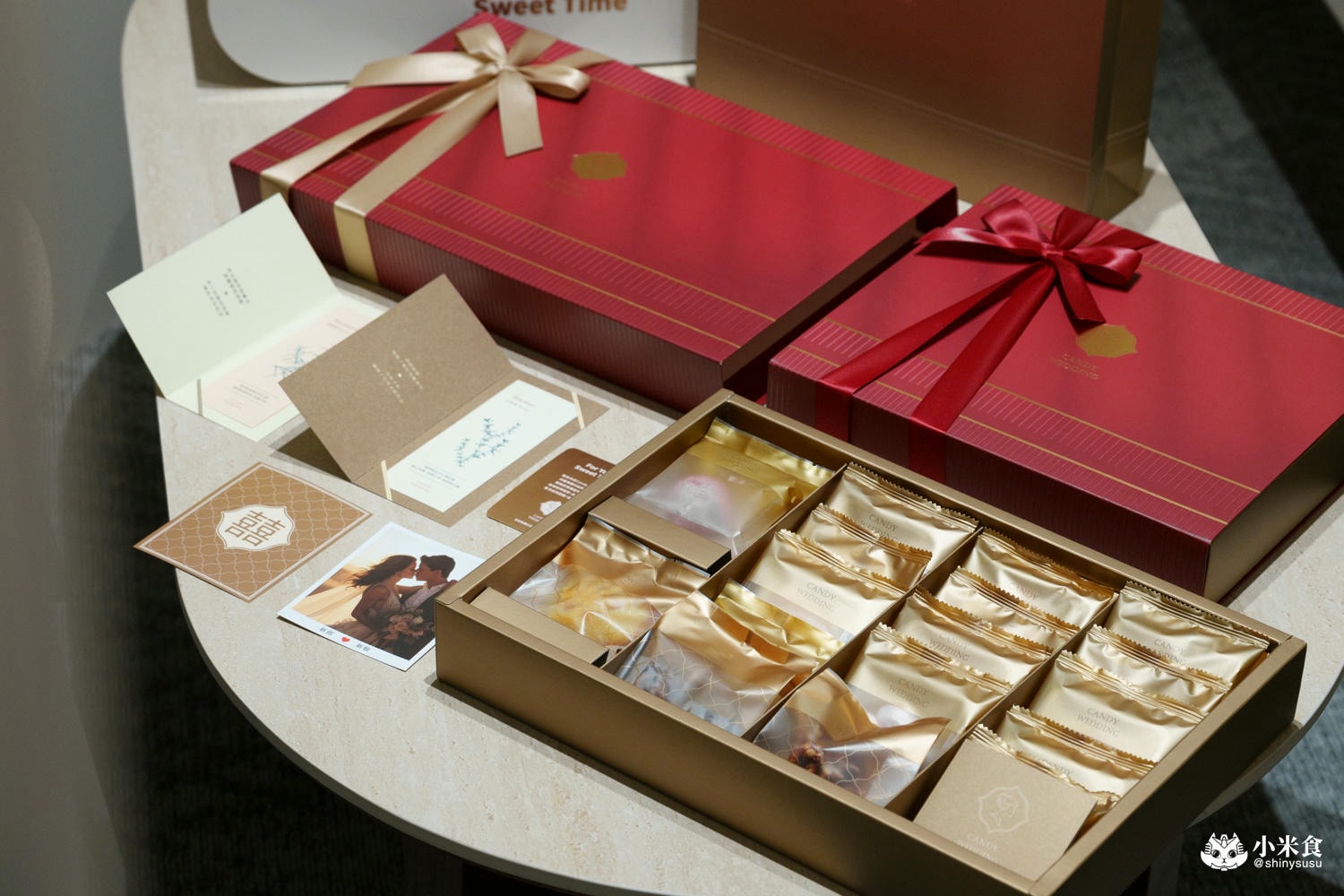 Candy Wedding喜餅|2025台中手工喜餅推薦|步上浪漫紅色緞帶階梯,法式囍餅、彌月蛋糕 - 第47張圖