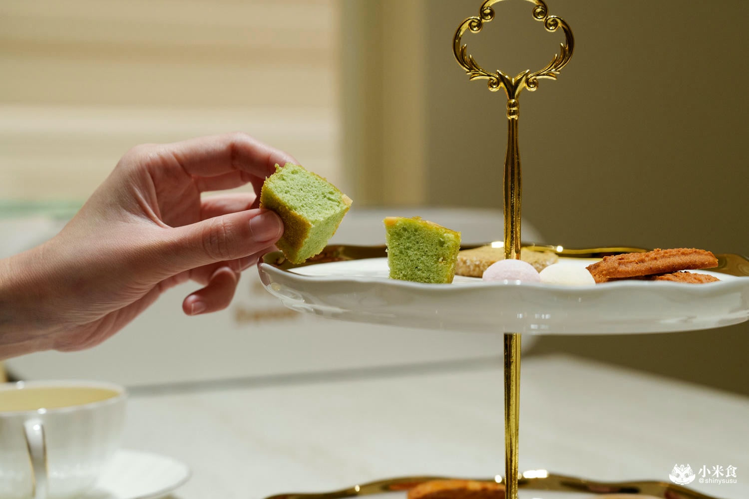 Candy Wedding喜餅|2025台中手工喜餅推薦|步上浪漫紅色緞帶階梯,法式囍餅、彌月蛋糕 - 第56張圖