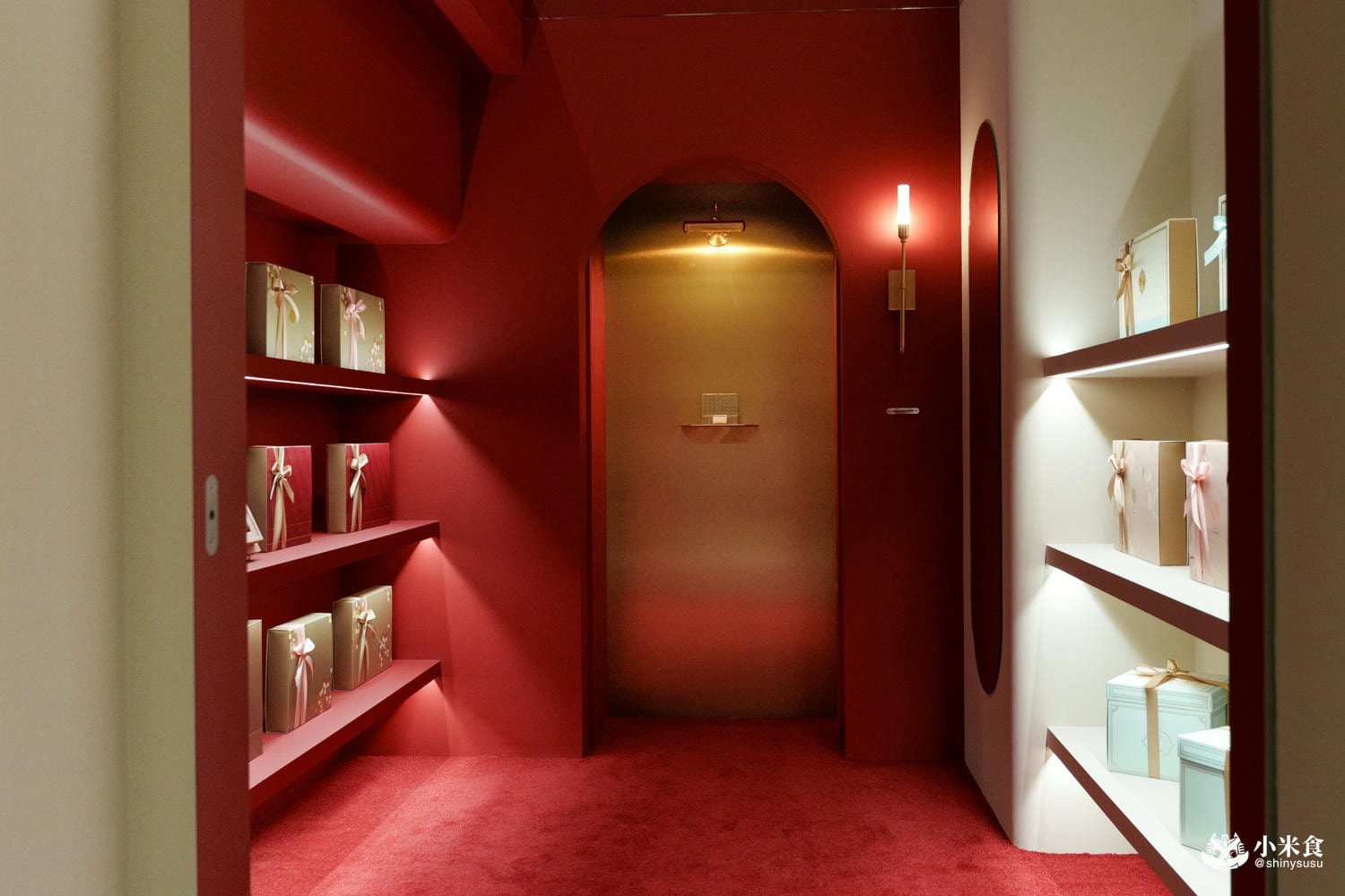 Candy Wedding喜餅|2025台中手工喜餅推薦|步上浪漫紅色緞帶階梯,法式囍餅、彌月蛋糕 - 第42張圖
