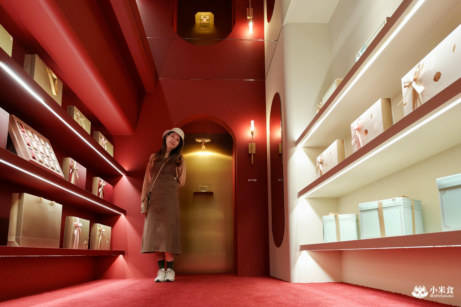 Candy Wedding喜餅|2025台中手工喜餅推薦|步上浪漫紅色緞帶階梯,法式囍餅、彌月蛋糕 - 第41張圖