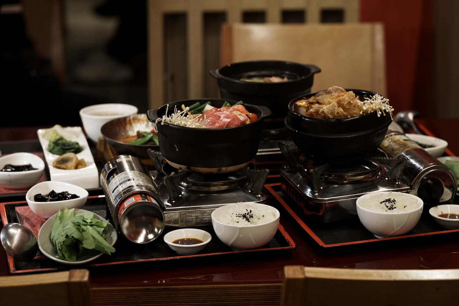 有春茶館-大墩店｜好口碑台中茶館新裝回歸，蜜糖粳粽冰經典必吃！2026新年聚餐尾牙餐廳推薦，台中年菜預訂