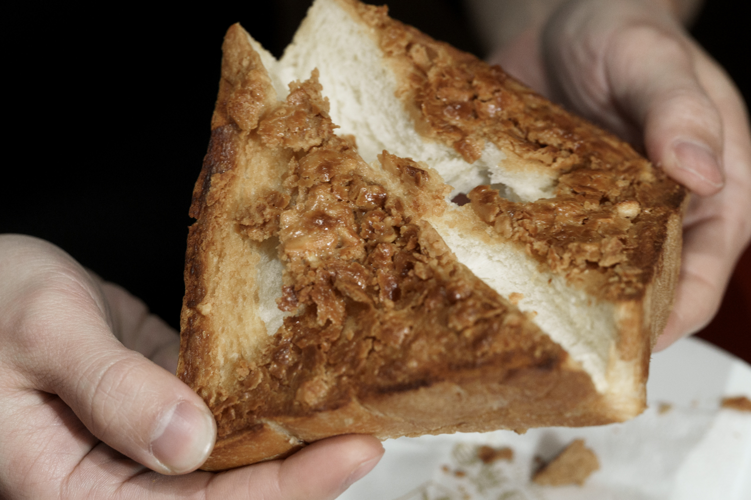 有春茶館-大墩店｜好口碑台中茶館新裝回歸，蜜糖粳粽冰經典必吃！2026新年聚餐尾牙餐廳推薦，台中年菜預訂