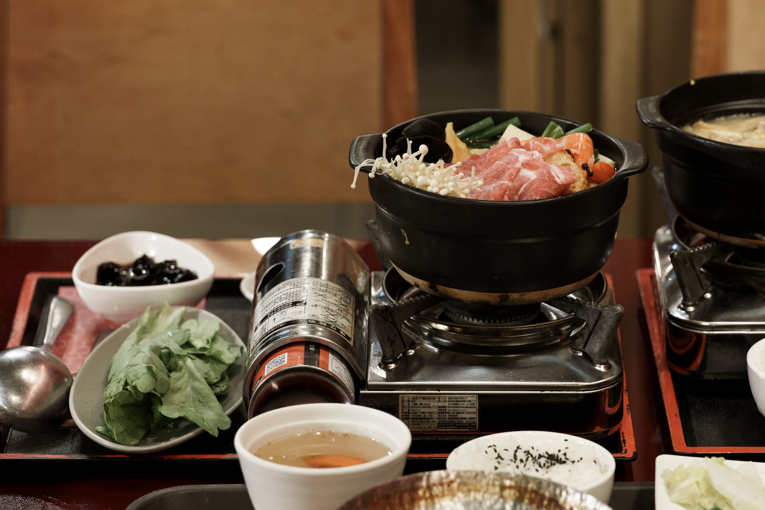 有春茶館-大墩店｜好口碑台中茶館新裝回歸，蜜糖粳粽冰經典必吃！2026新年聚餐尾牙餐廳推薦，台中年菜預訂