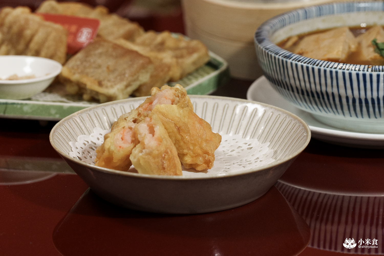 有春茶館-大墩店｜好口碑台中茶館新裝回歸，蜜糖粳粽冰經典必吃！2026新年聚餐尾牙餐廳推薦，台中年菜預訂