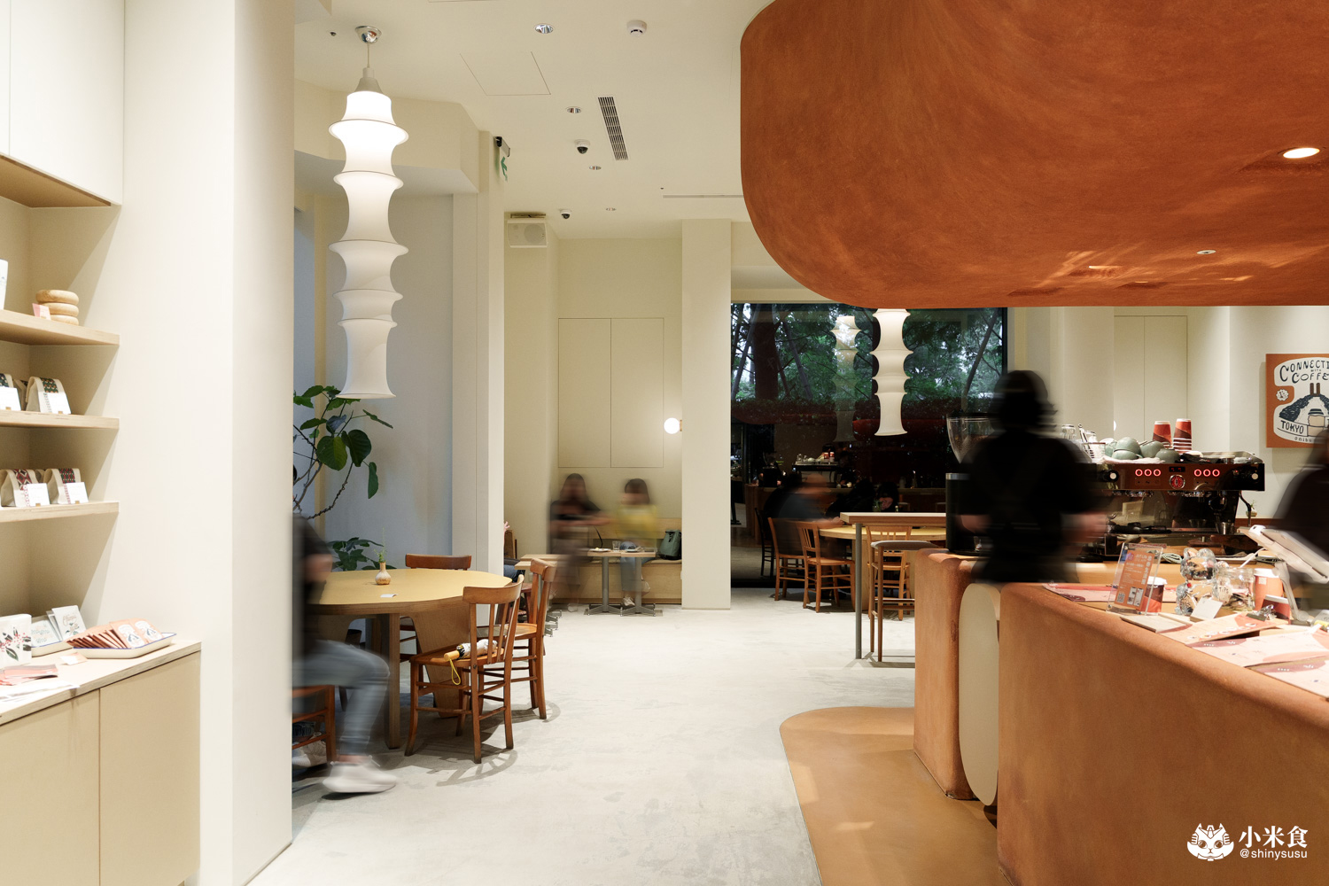 ONIBUS COFFEE 台中老佛爺|紅土穴屋美,好喝咖啡配美味漢堡,2025台中咖啡廳推薦 - 第11張圖