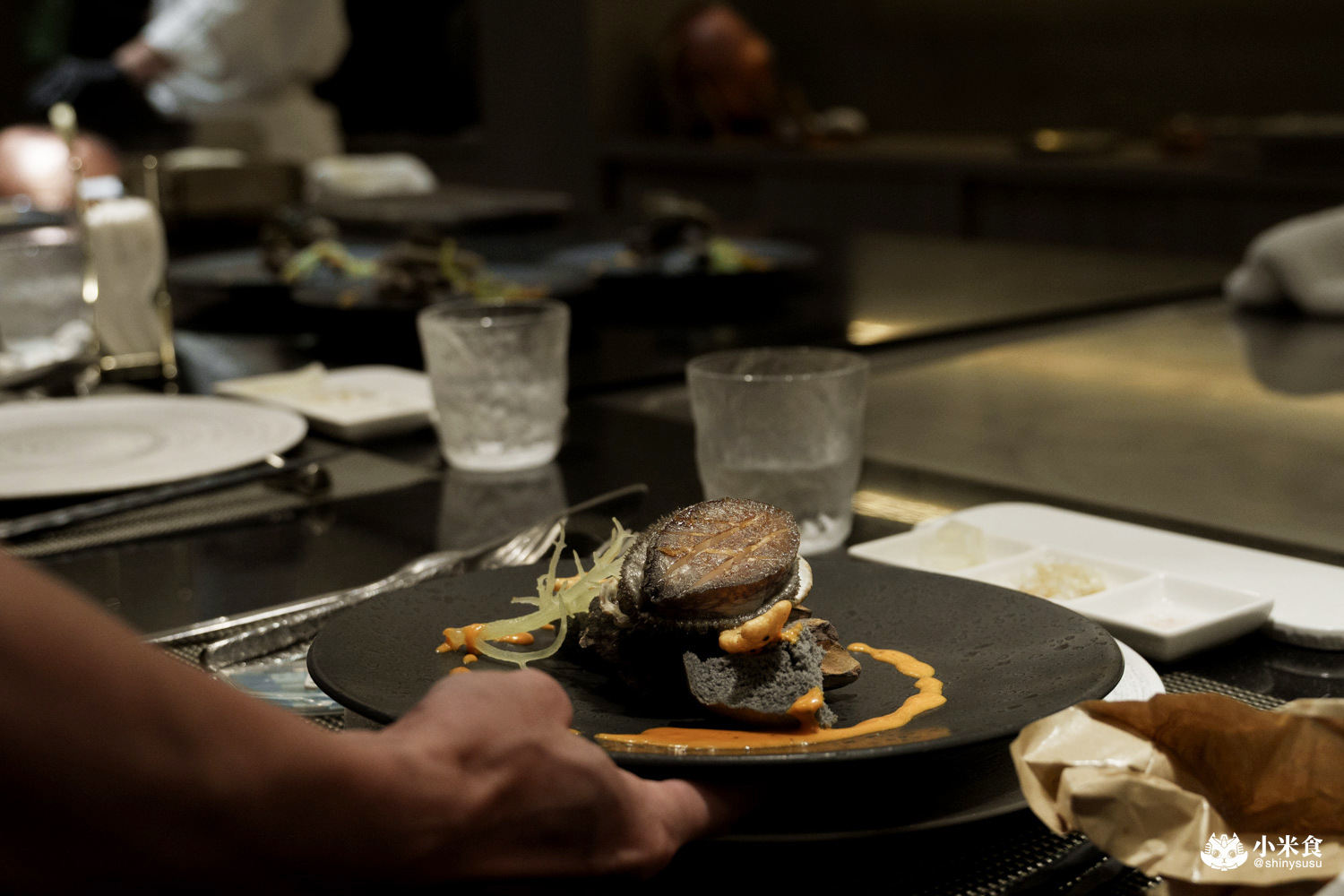莫登铁板燒|10道料理2100元開箱,日本A5和牛、澳洲龍蝦和活鮑魚,2025台中鐵板燒推薦,北屯餐廳 - 第46張圖
