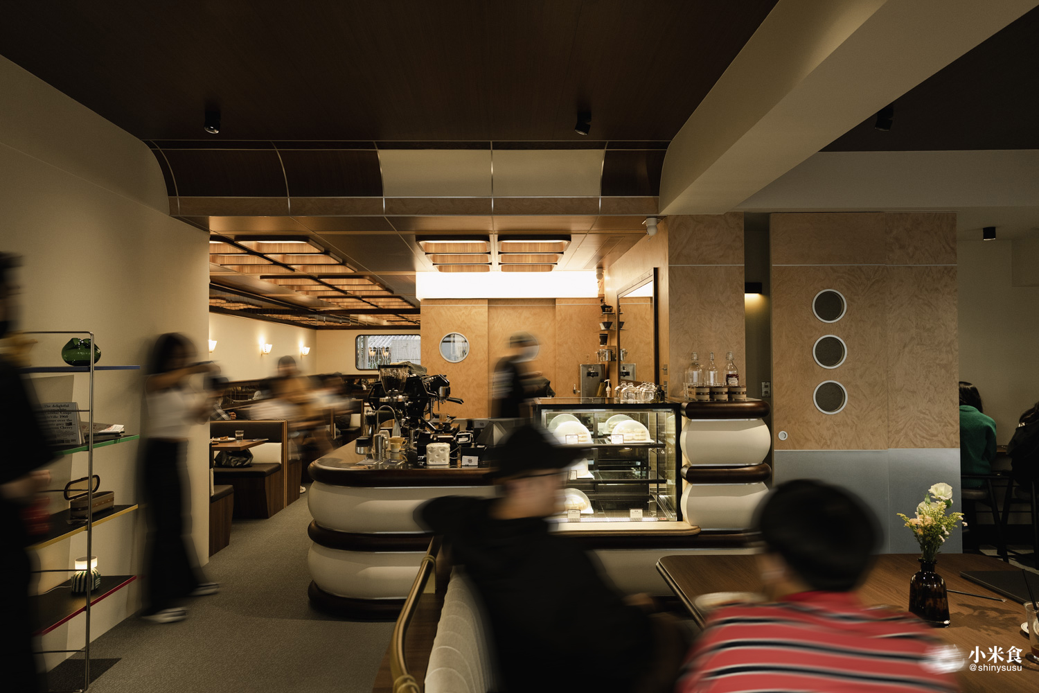 Celaffee Cafe|一秒重返摩登復古年代☕️!2026台中咖啡廳推薦,勤美誠品,向上市場美食,台中新開幕 - 第11張圖 Celaffee Cafe|一秒重返摩登復古年代☕️!2026台中咖啡廳推薦,勤美誠品,向上市場美食,台中新開幕