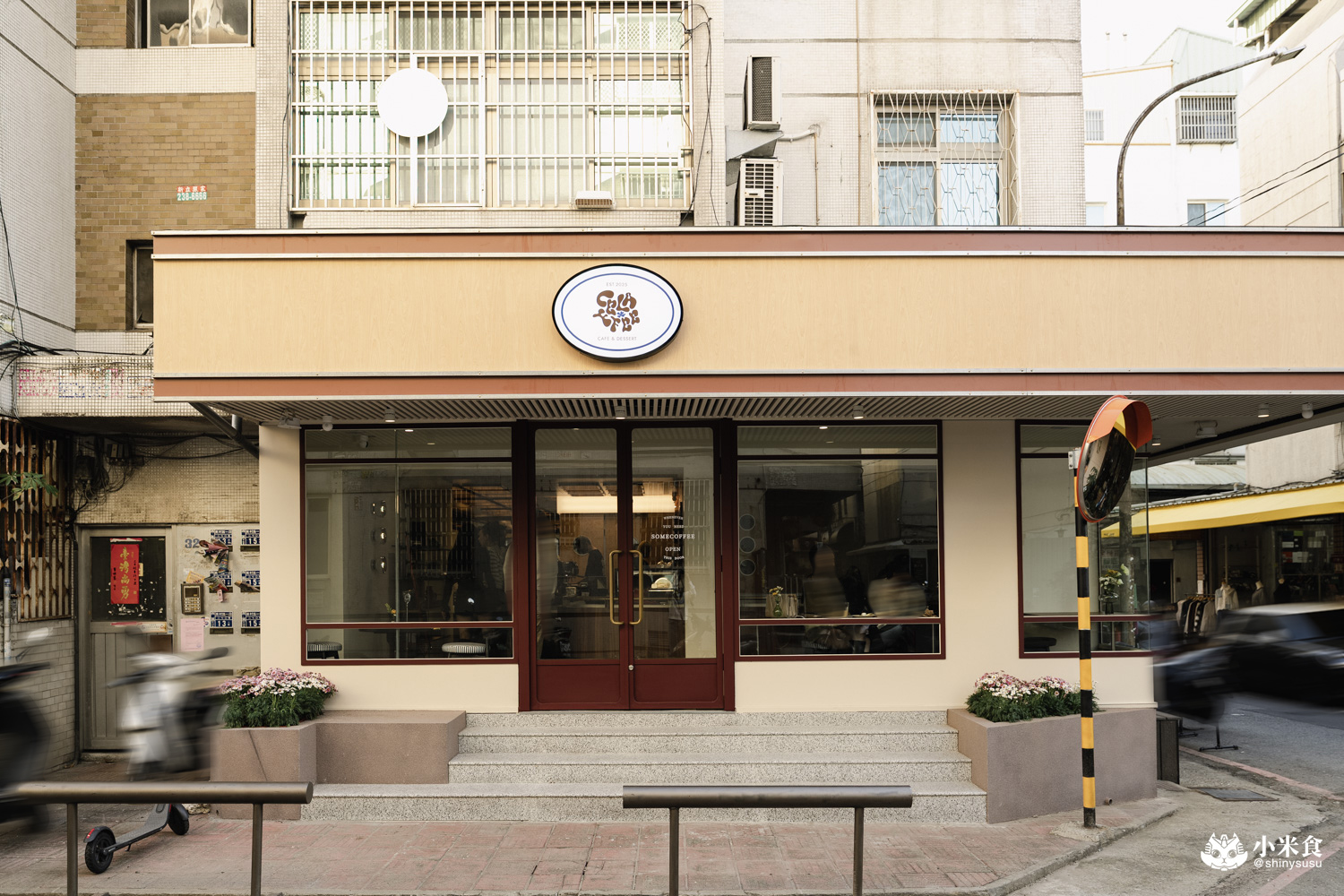 Celaffee Cafe|一秒重返摩登復古年代☕️!2026台中咖啡廳推薦,勤美誠品,向上市場美食,台中新開幕 - 第5張圖 Celaffee Cafe|一秒重返摩登復古年代☕️!2026台中咖啡廳推薦,勤美誠品,向上市場美食,台中新開幕