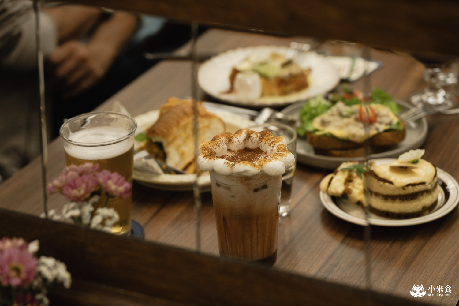 Celaffee Cafe|一秒重返摩登復古年代☕️!2026台中咖啡廳推薦,勤美誠品,向上市場美食,台中新開幕 - 第34張圖 Celaffee Cafe|一秒重返摩登復古年代☕️!2026台中咖啡廳推薦,勤美誠品,向上市場美食,台中新開幕