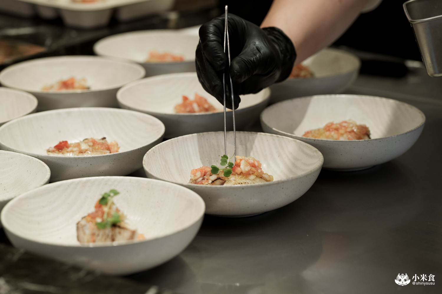 夏登法式鐵板燒 炙燒青魽・普羅旺斯番茄柑橘醬 夏登法式鐵板燒 炙燒青魽・普羅旺斯番茄柑橘醬