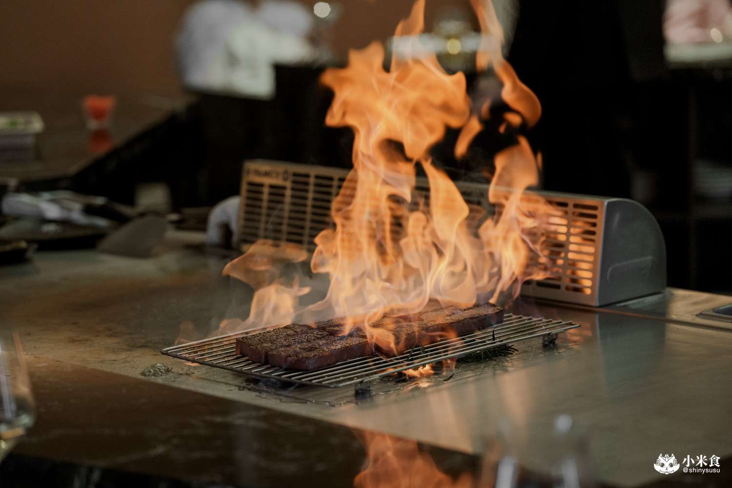 夏登法式鐵板燒 日本A5和牛沙朗 迷迭香白蘭地佐馬爾頓海鹽 夏登法式鐵板燒|城市香草花園,1450+10% 起的11道無菜單料理,可升級龍蝦套餐,台中南屯鐵板燒推薦