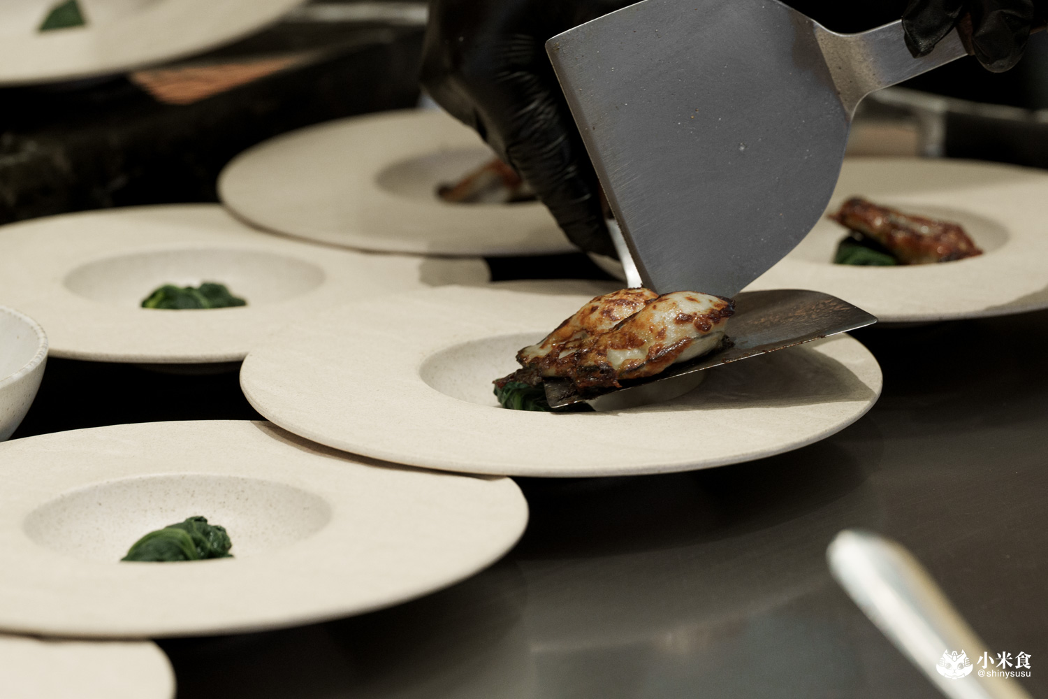 夏登法式鐵板燒 日本播磨生蠔・昆布荷蘭醬 夏登法式鐵板燒 日本播磨生蠔・昆布荷蘭醬