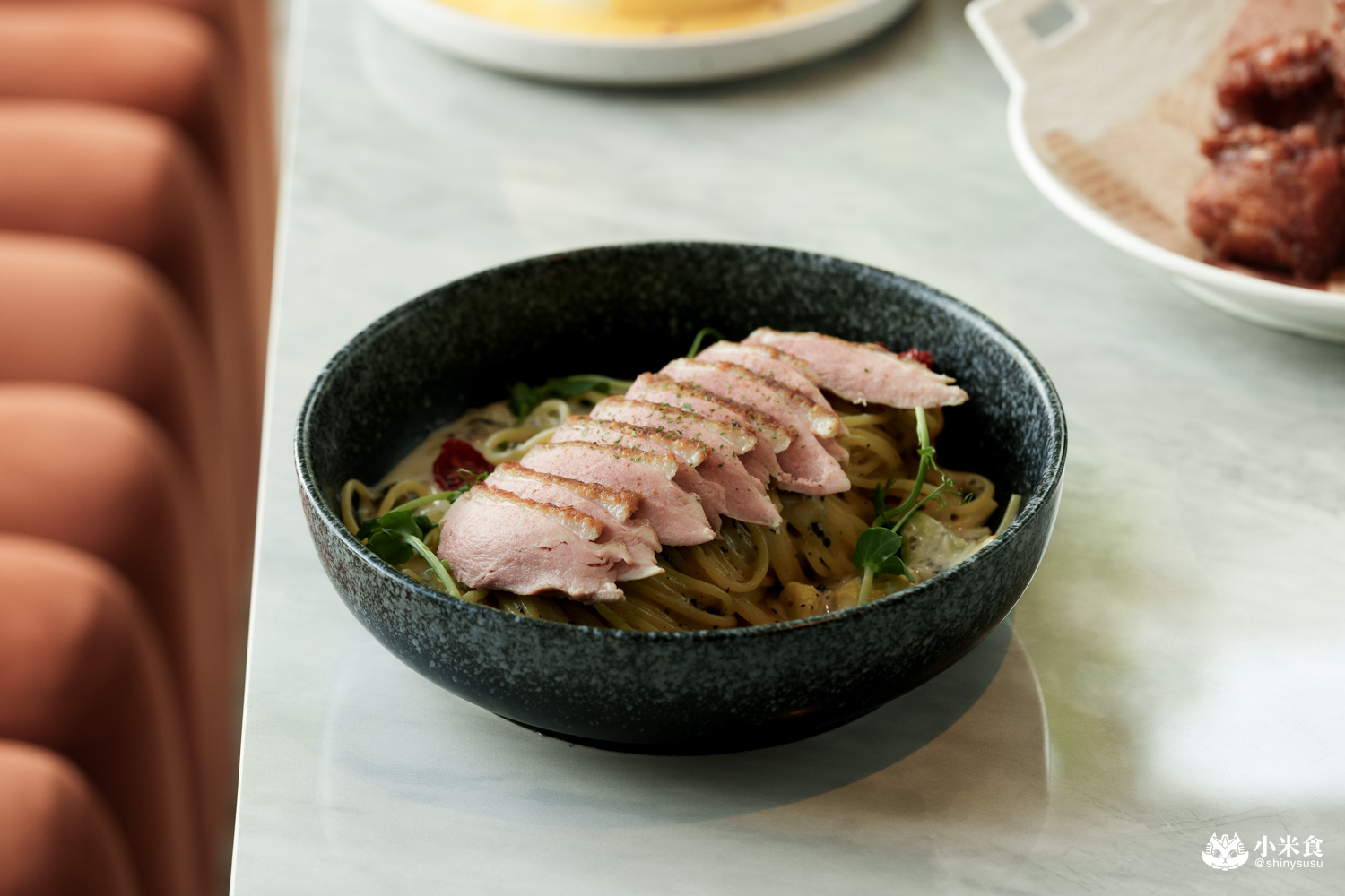 Jin Her今鶴義式餐酒館逢甲店|在得獎建築裡,享受森林系美味,2025台中義大利麵推薦,逢甲聚餐餐廳 - 第43張圖