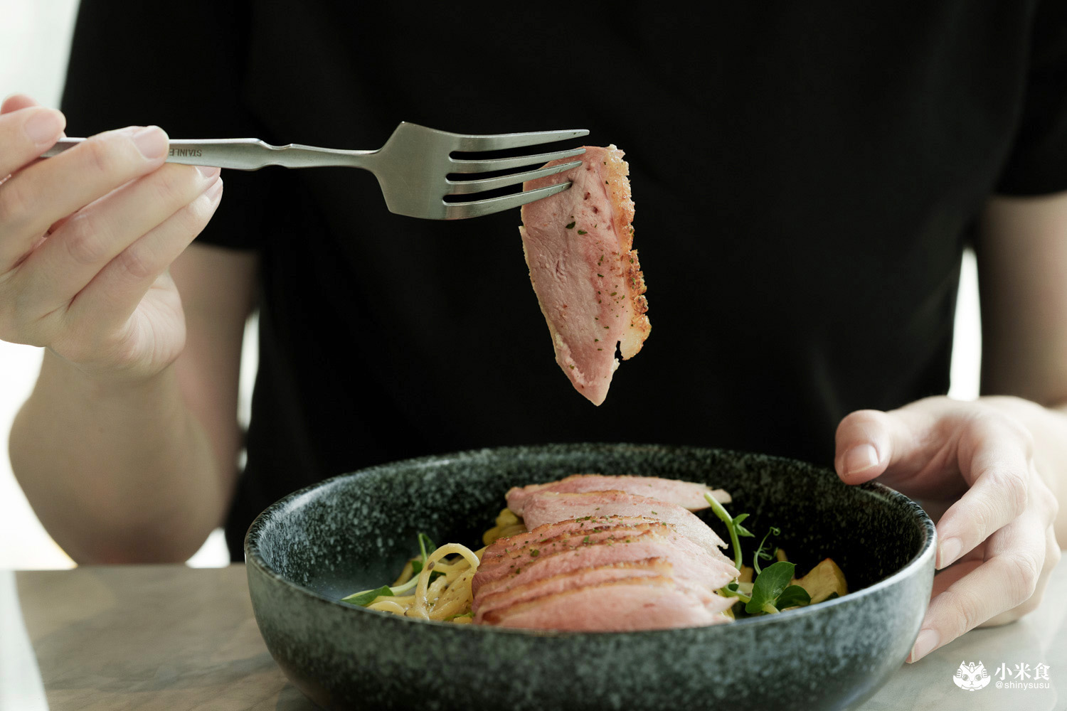 Jin Her今鶴義式餐酒館逢甲店|在得獎建築裡,享受森林系美味,2025台中義大利麵推薦,逢甲聚餐餐廳 - 第45張圖