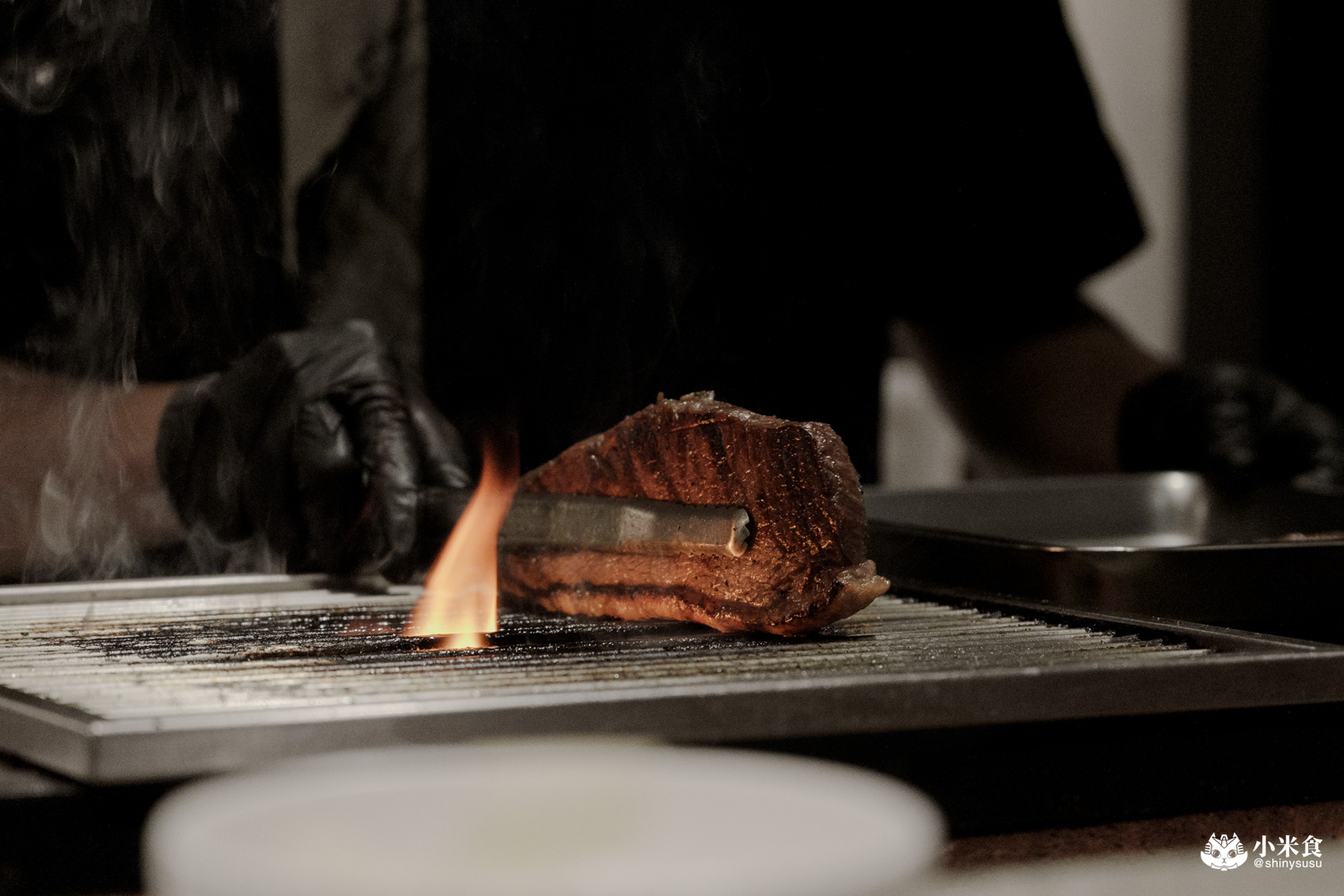 正義燒肉｜肉即正義，和牛無國界，台中無菜單燒肉料理，勤美誠品約會餐廳
