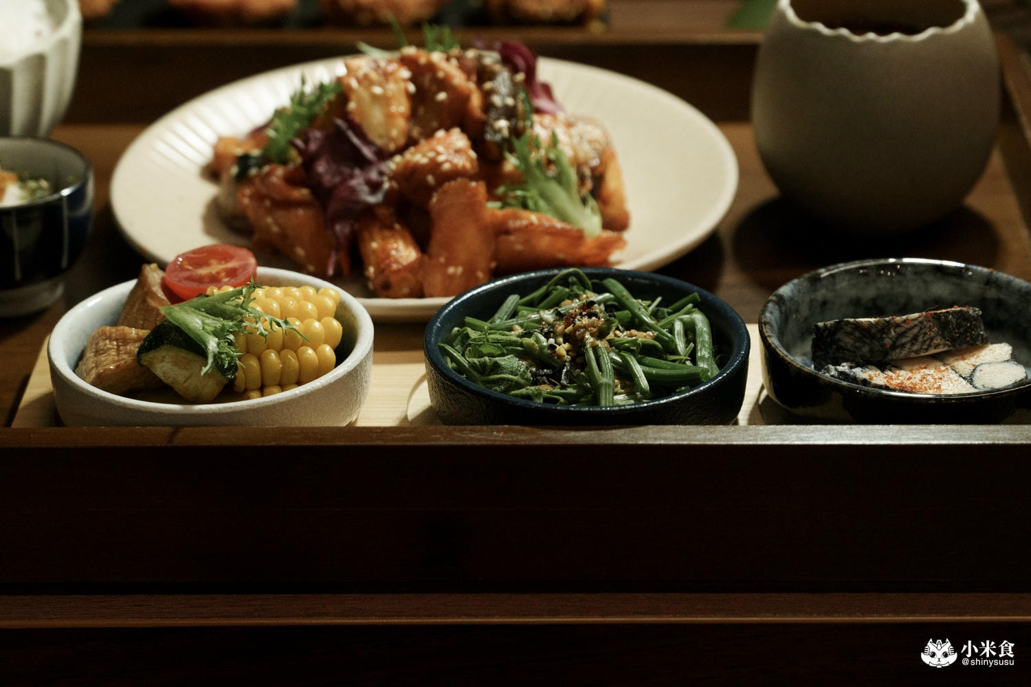 究鶴餐館｜蒜味鮮蝦飯是好評招牌，高雄復古風小餐館推薦，左營聚餐餐廳