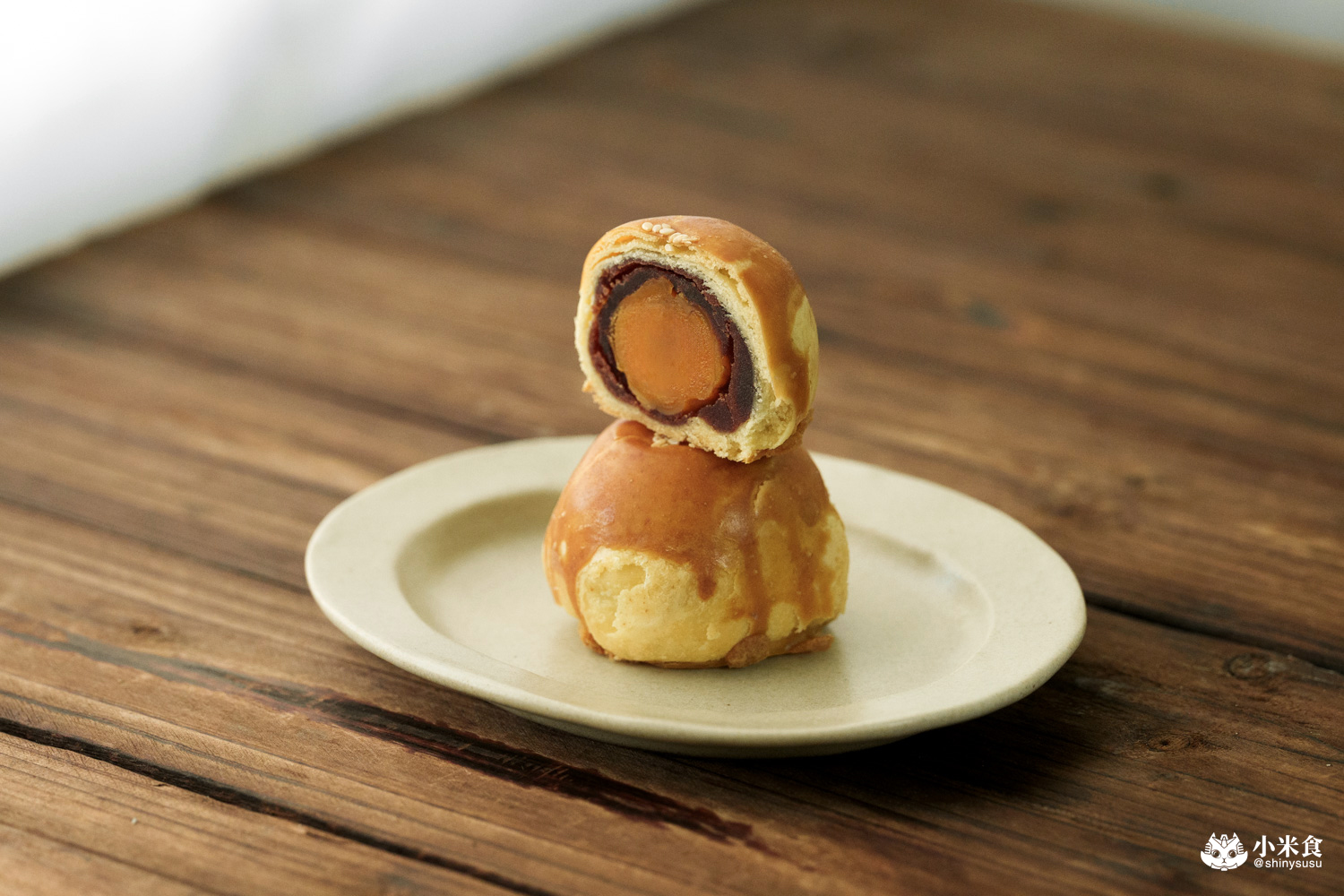 慧上癮 Hui Love it｜好吃紅土蛋黃酥和流心芋頭酥，台灣伴手禮推薦，台北行天宮必買伴手禮