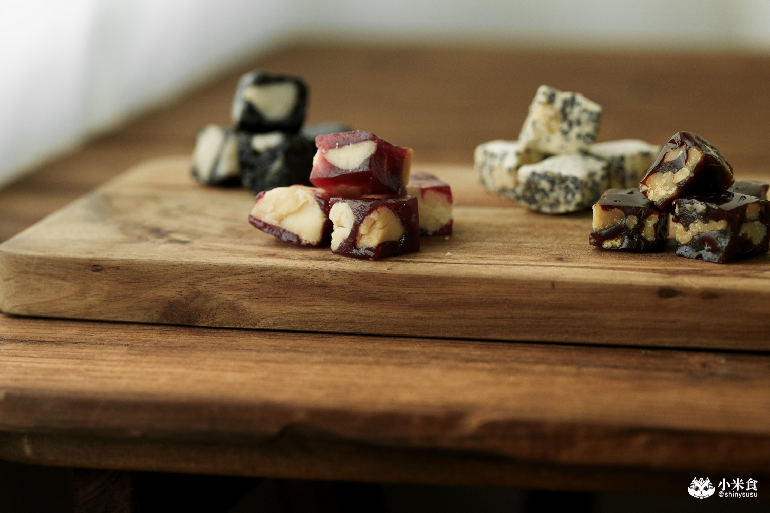 慧上癮 Hui Love it｜好吃紅土蛋黃酥和流心芋頭酥，台灣伴手禮推薦，台北行天宮必買伴手禮