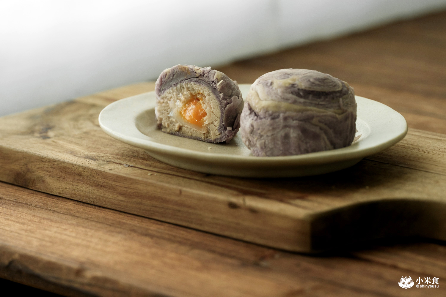 慧上癮 Hui Love it｜好吃紅土蛋黃酥和流心芋頭酥，台灣伴手禮推薦，台北行天宮必買伴手禮