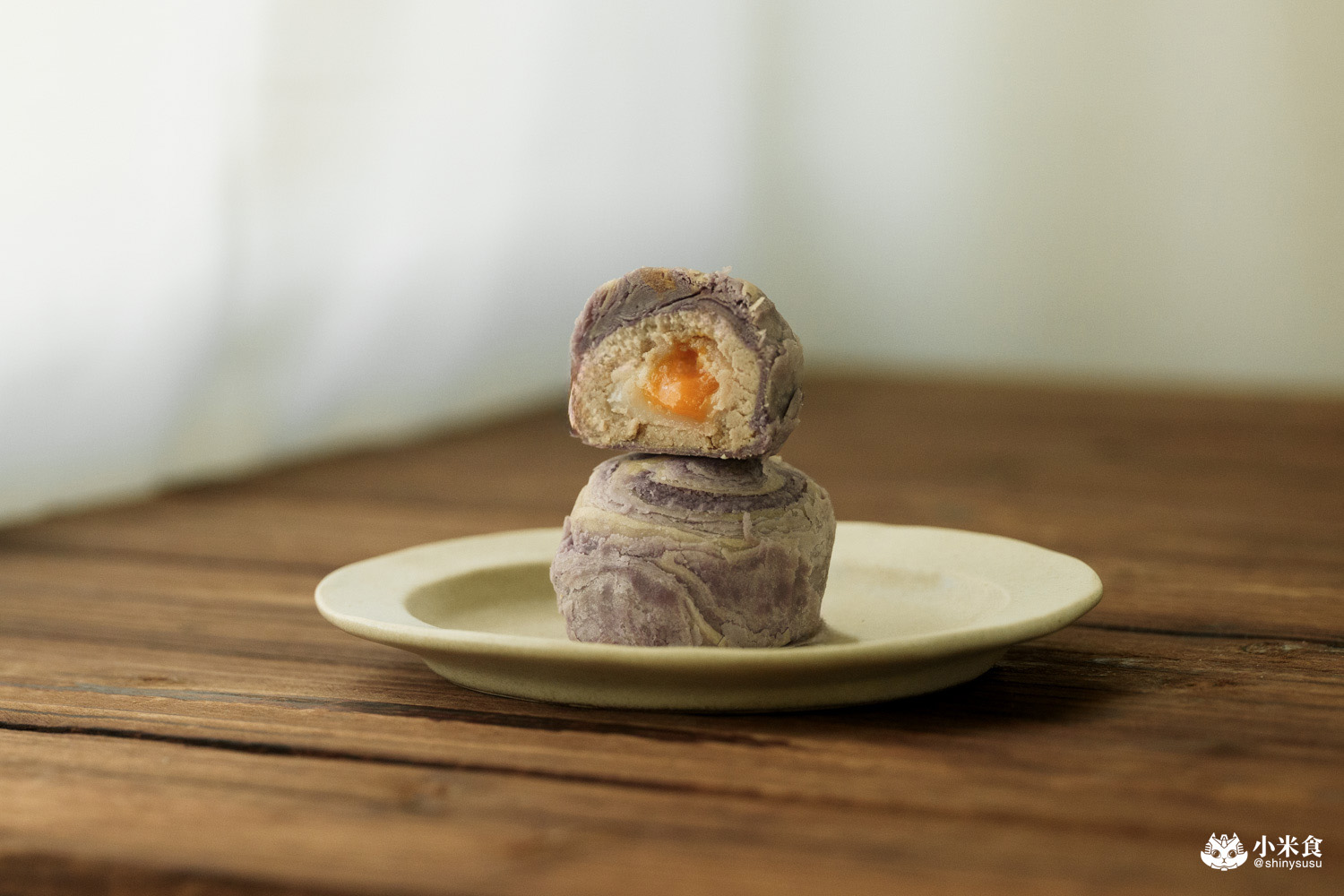 慧上癮 Hui Love it｜好吃紅土蛋黃酥和流心芋頭酥，台灣伴手禮推薦，台北行天宮必買伴手禮