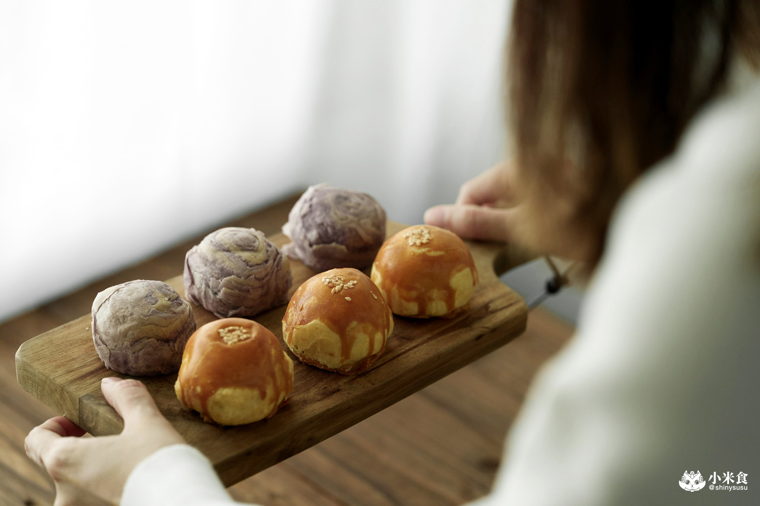 慧上癮 Hui Love it｜好吃紅土蛋黃酥和流心芋頭酥，台灣伴手禮推薦，台北行天宮必買伴手禮