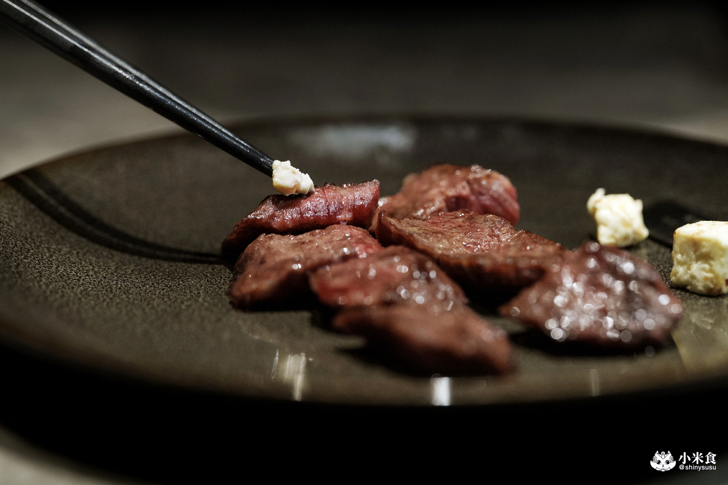 本大股燒肉私廚燒肉|2680元套餐18道精彩料理開箱,日本A5和牛,2026台中燒肉推薦 - 第60張圖 本大股燒肉私廚燒肉|2680元套餐18道精彩料理開箱,日本A5和牛,2026台中燒肉推薦