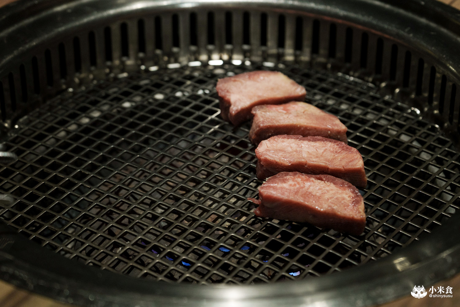 本大股燒肉私廚燒肉|2680元套餐18道精彩料理開箱,日本A5和牛,2026台中燒肉推薦 - 第53張圖 本大股燒肉私廚燒肉|2680元套餐18道精彩料理開箱,日本A5和牛,2026台中燒肉推薦