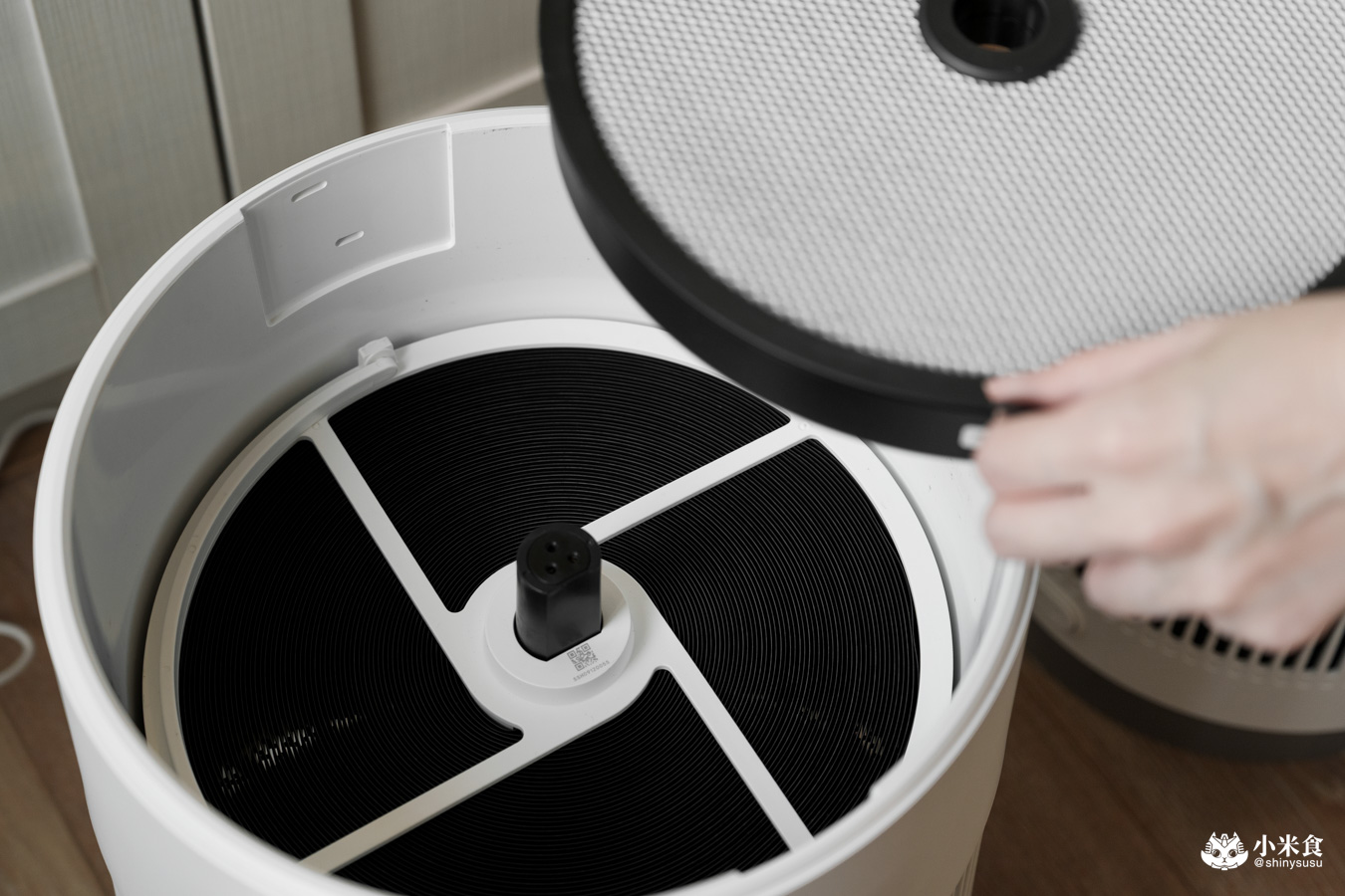 新氣几 POIEMA 空氣淨化器｜空氣清淨機推薦，好水洗、免風乾、零耗材，四層過濾，生活美學家電