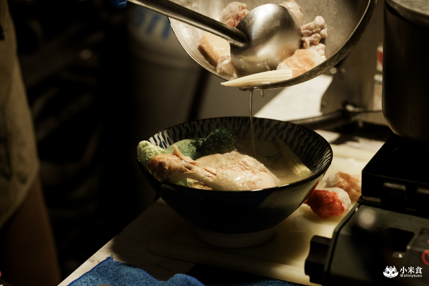 庭院にわ 雞湯關東煮|台中宵夜推薦西區勤美誠品深夜食堂,攤車內裊裊上升的白煙,畫面暖心暖胃 - 第34張圖 庭院にわ 雞湯關東煮|台中宵夜推薦西區勤美誠品深夜食堂,攤車內裊裊上升的白煙,畫面暖心暖胃