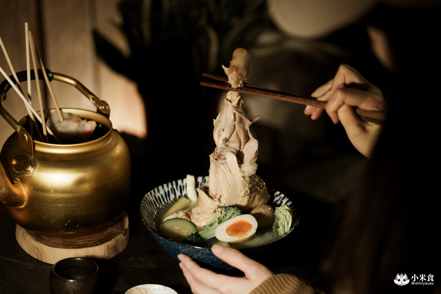 庭院にわ 雞湯關東煮|台中宵夜推薦西區勤美誠品深夜食堂,攤車內裊裊上升的白煙,畫面暖心暖胃 - 第36張圖 庭院にわ 雞湯關東煮|台中宵夜推薦西區勤美誠品深夜食堂,攤車內裊裊上升的白煙,畫面暖心暖胃