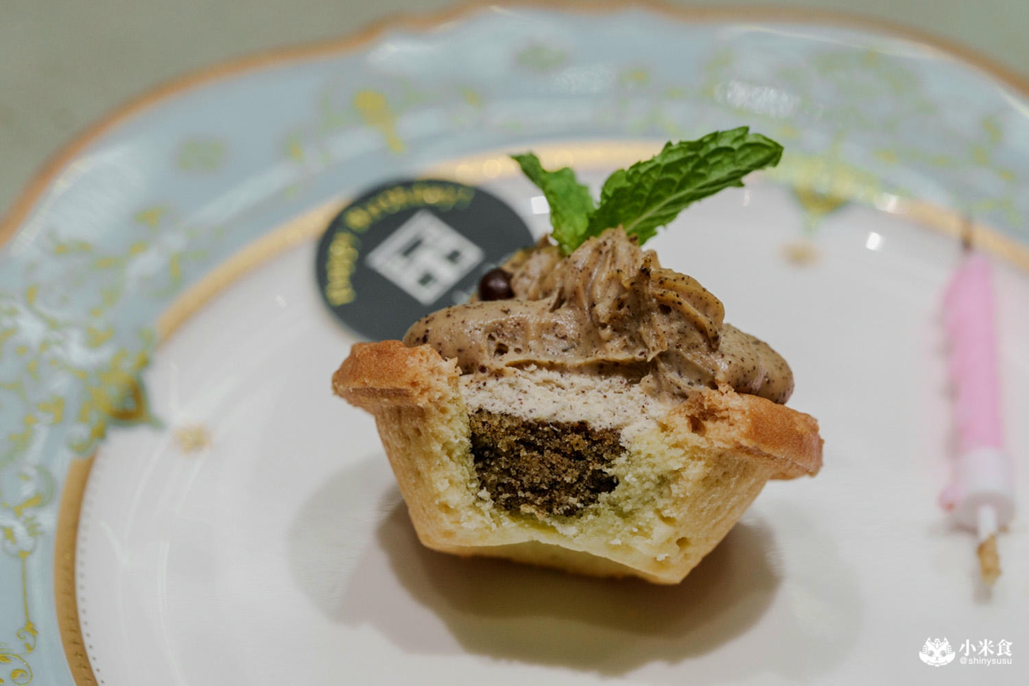 夏登法式鐵板燒 經典伯爵奶茶慕斯塔·鮮採花草茶 夏登法式鐵板燒|台中南屯無菜單鐵板燒推薦,1480元起享11道法式香草料理