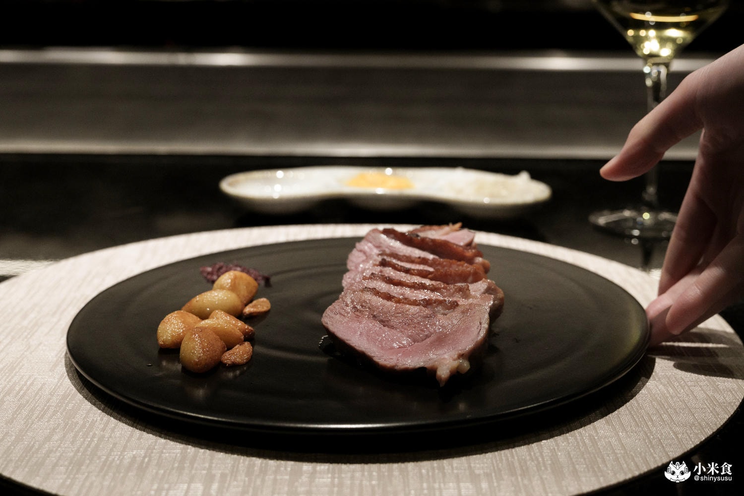 IGNIS伊尼斯鐵板燒|9道料理$1980+10%享龍蝦與鴨胸,加299元升級日本和牛,台中北屯新開幕 - 第63張圖 IGNIS伊尼斯鐵板燒|9道料理$1980+10%享龍蝦與鴨胸,加299元升級日本和牛,台中北屯新開幕