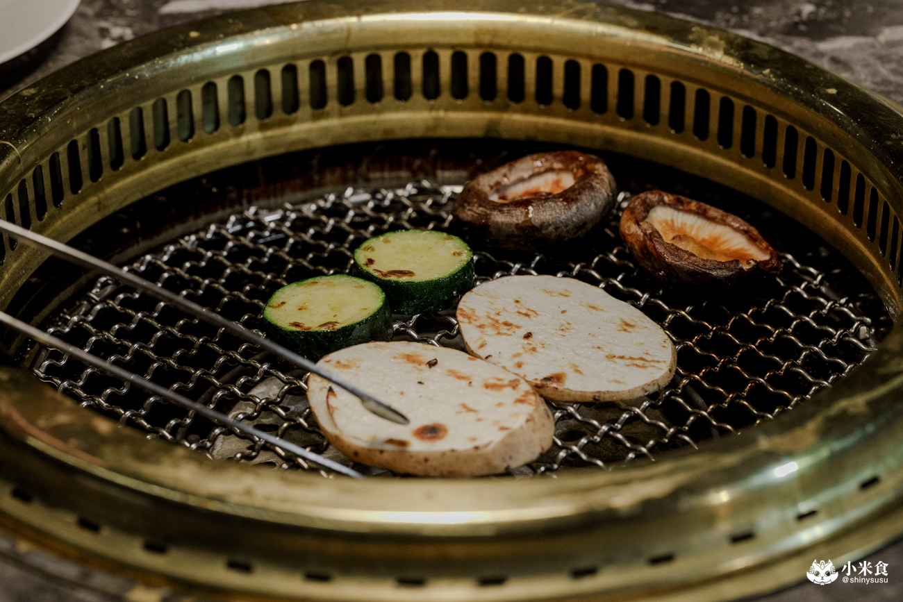 京燒肉|台中燒肉話題新血,雙人套餐$3000元好超值,南屯聚餐推薦 - 第101張圖 京燒肉|台中燒肉話題新血,雙人套餐$3000元好超值,南屯聚餐推薦
