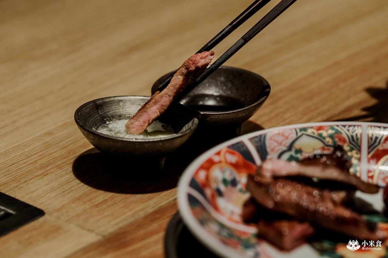 響板前燒肉｜$2280+10%無菜單板前和牛燒肉，台中南屯燒肉推薦，當月壽星有壽桃來仙氣慶生