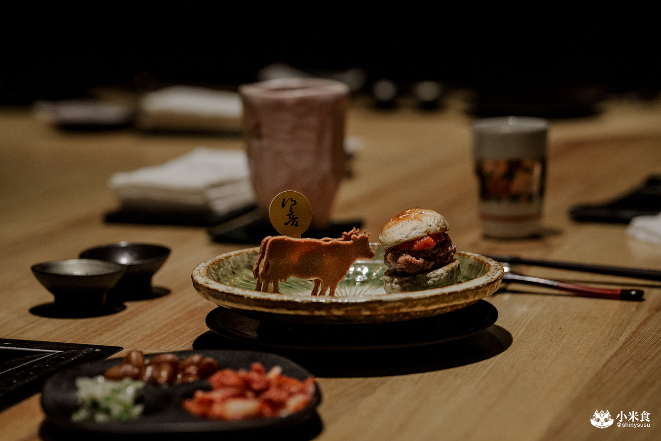 響板前燒肉｜$2280+10%無菜單板前和牛燒肉，台中南屯燒肉推薦，當月壽星有壽桃來仙氣慶生