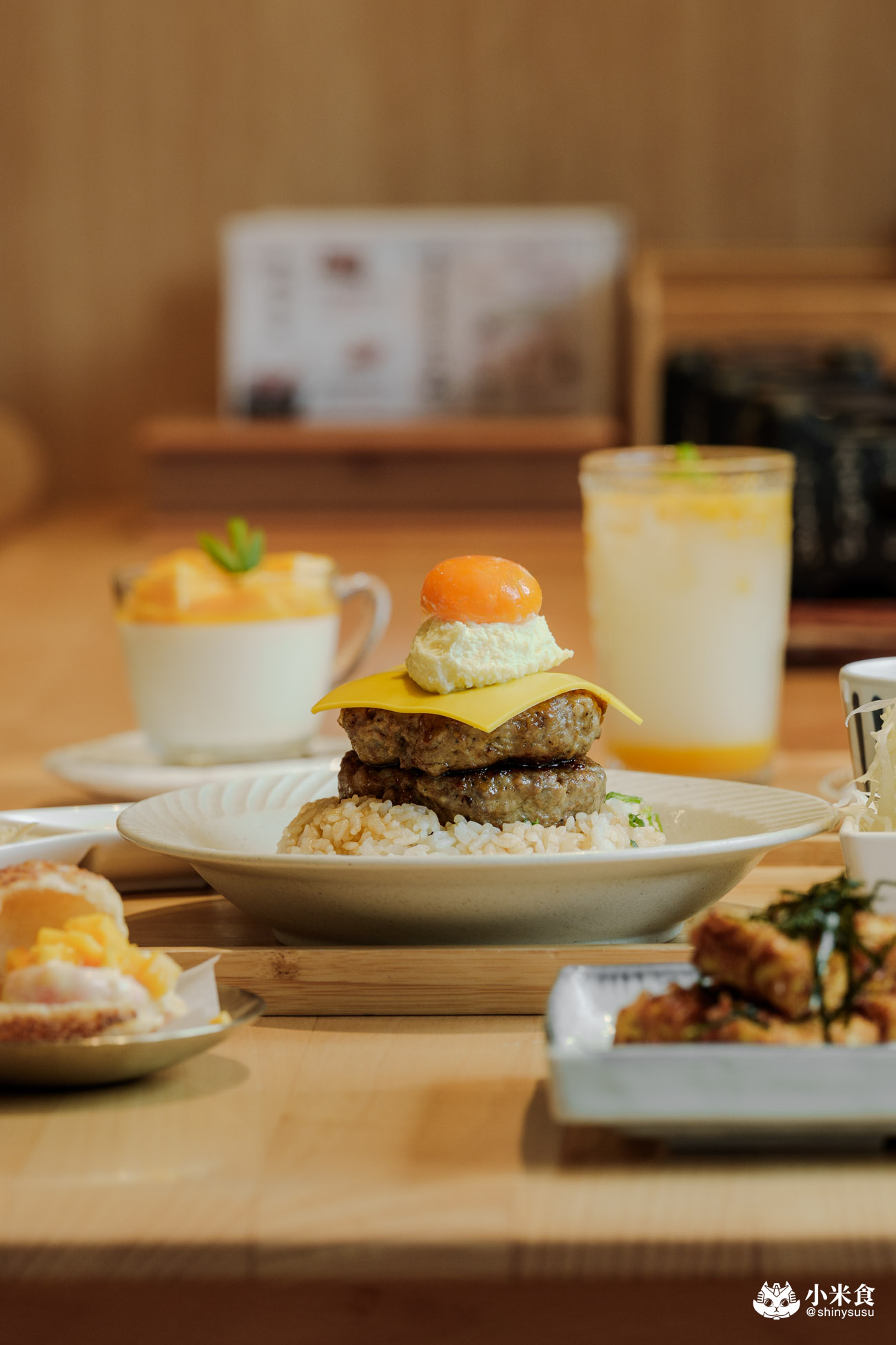 嵐山炸牛排｜熟成炸牛排、日式丼飯、漢堡排定食，台中聚餐餐廳推薦，芒果季閃亮登場